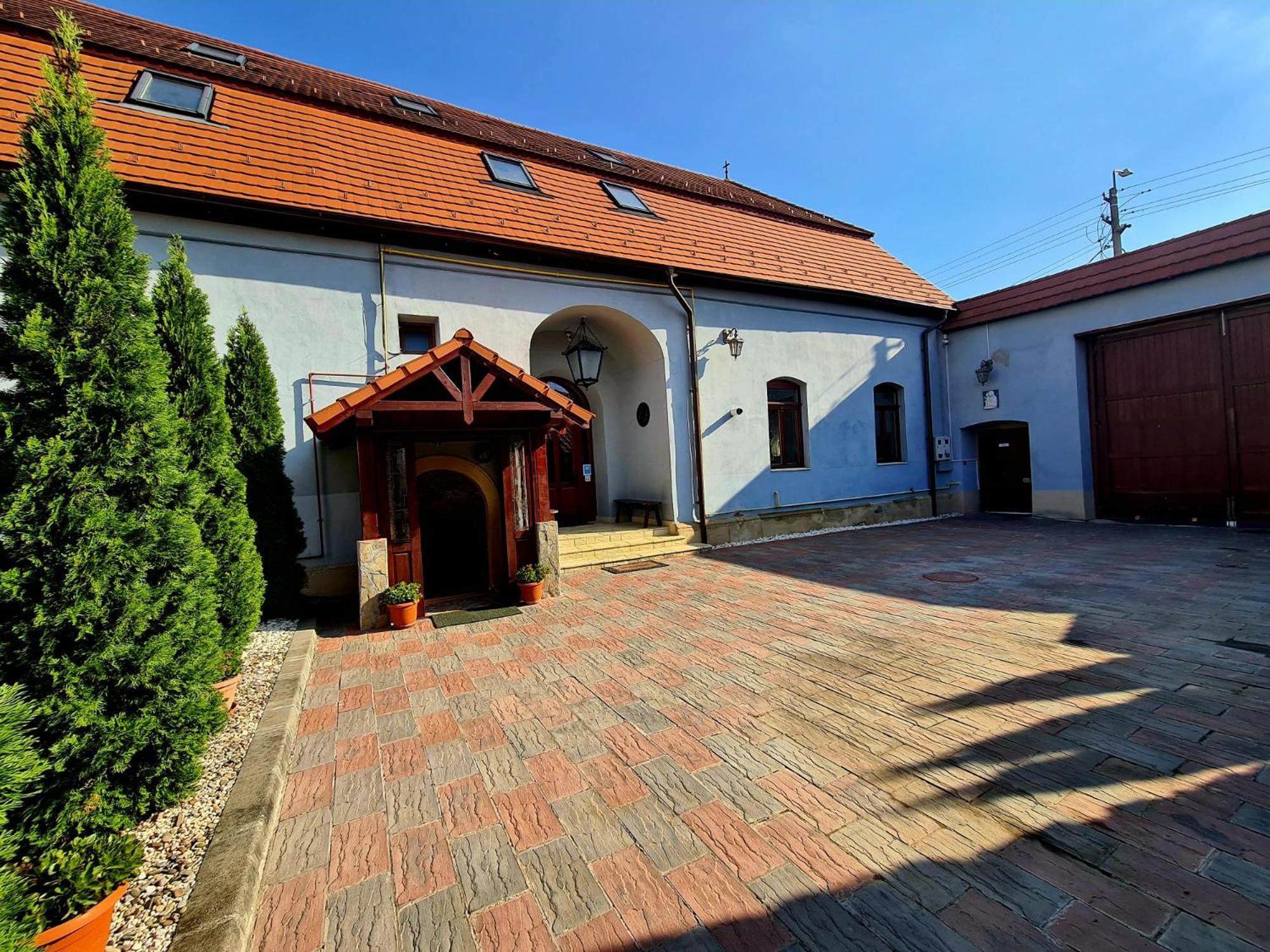 Armenopolis - Adults Only Hotel Gherla